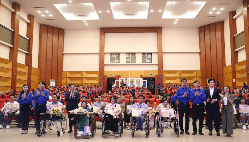 Tuyên dương 38 thanh niên khuyết tật tiêu biểu