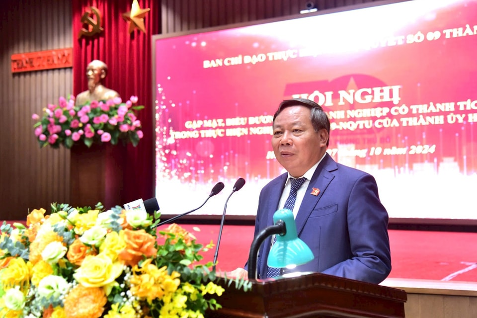 Xây dựng tổ chức Đảng, đoàn thể gắn với phát triển doanh nghiệp