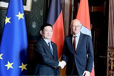 Thúc đẩy hợp tác giữa Hamburg Đức với các tỉnh, thành phố Việt Nam
