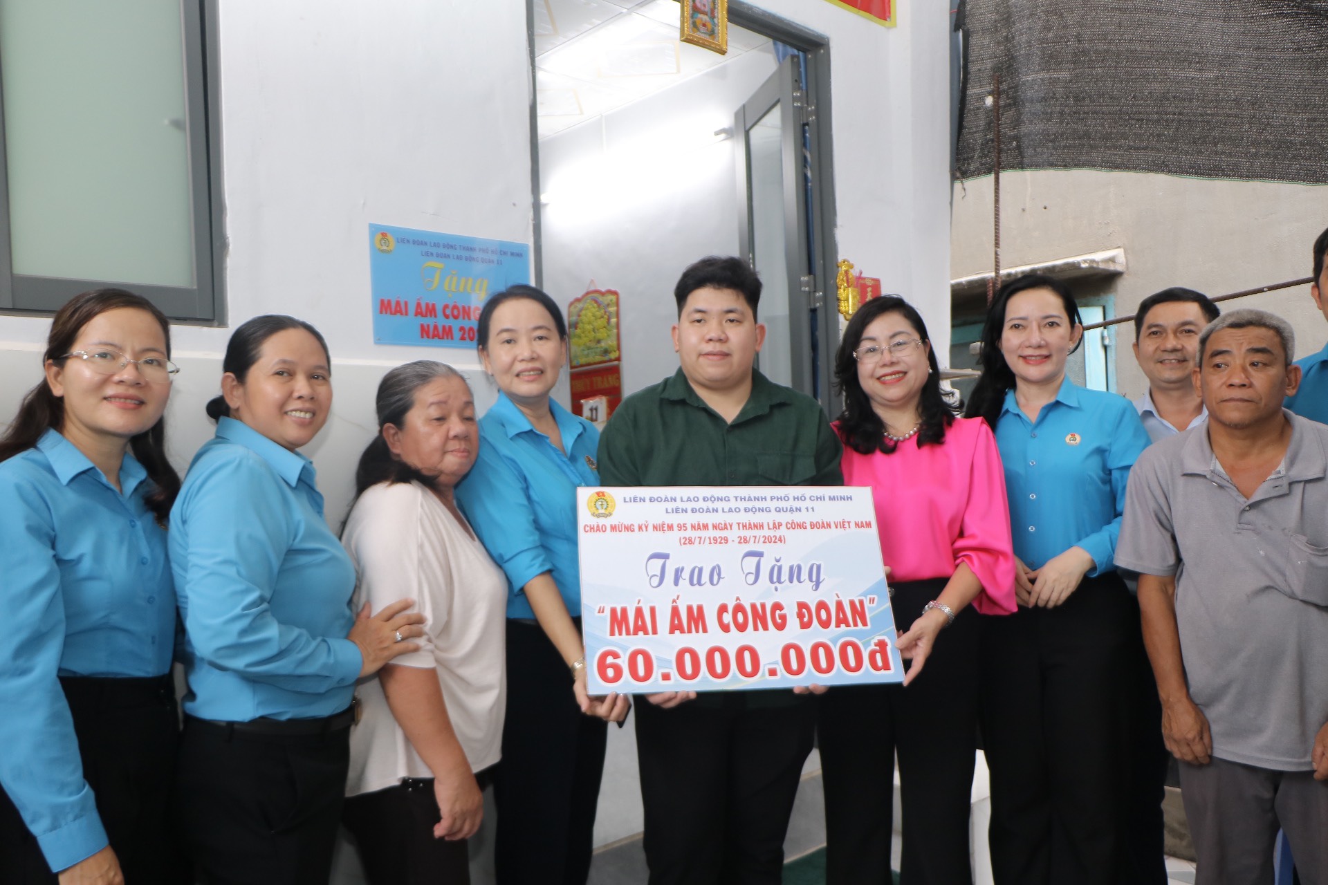 TP Hồ Chí Minh phấn đấu xóa 100 nhà tạm, nhà dột nát cho hộ nghèo, hộ cận nghèo