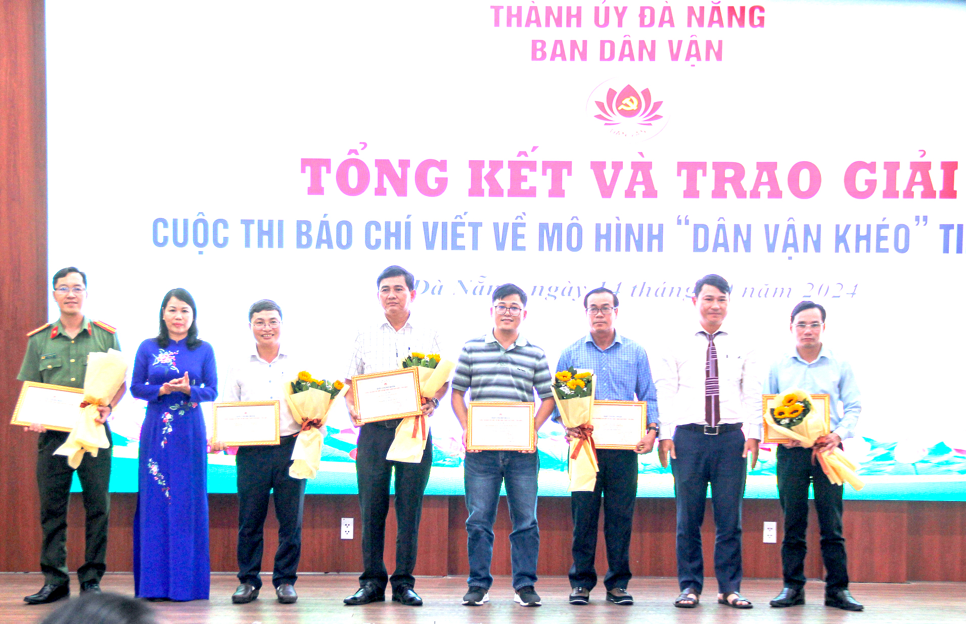 Đà Nẵng 34 tác phẩm đạt giải cuộc thi báo chí viết về mô hình “Dân vận khéo” tiêu biểu