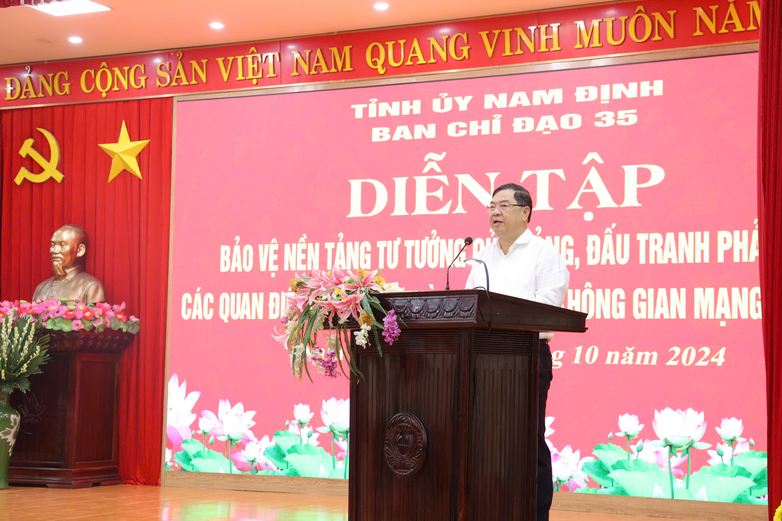 Nam Định Diễn tập đấu tranh phản bác các quan điểm sai trái, thù địch trên không gian mạng