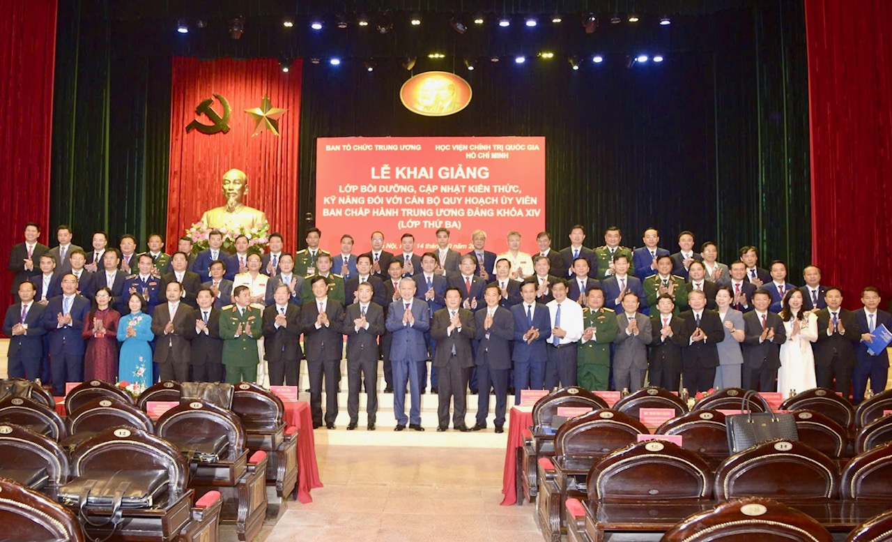 Từng học viên là những hạt nhân góp phần đưa đất nước bước vào kỉ nguyên mới