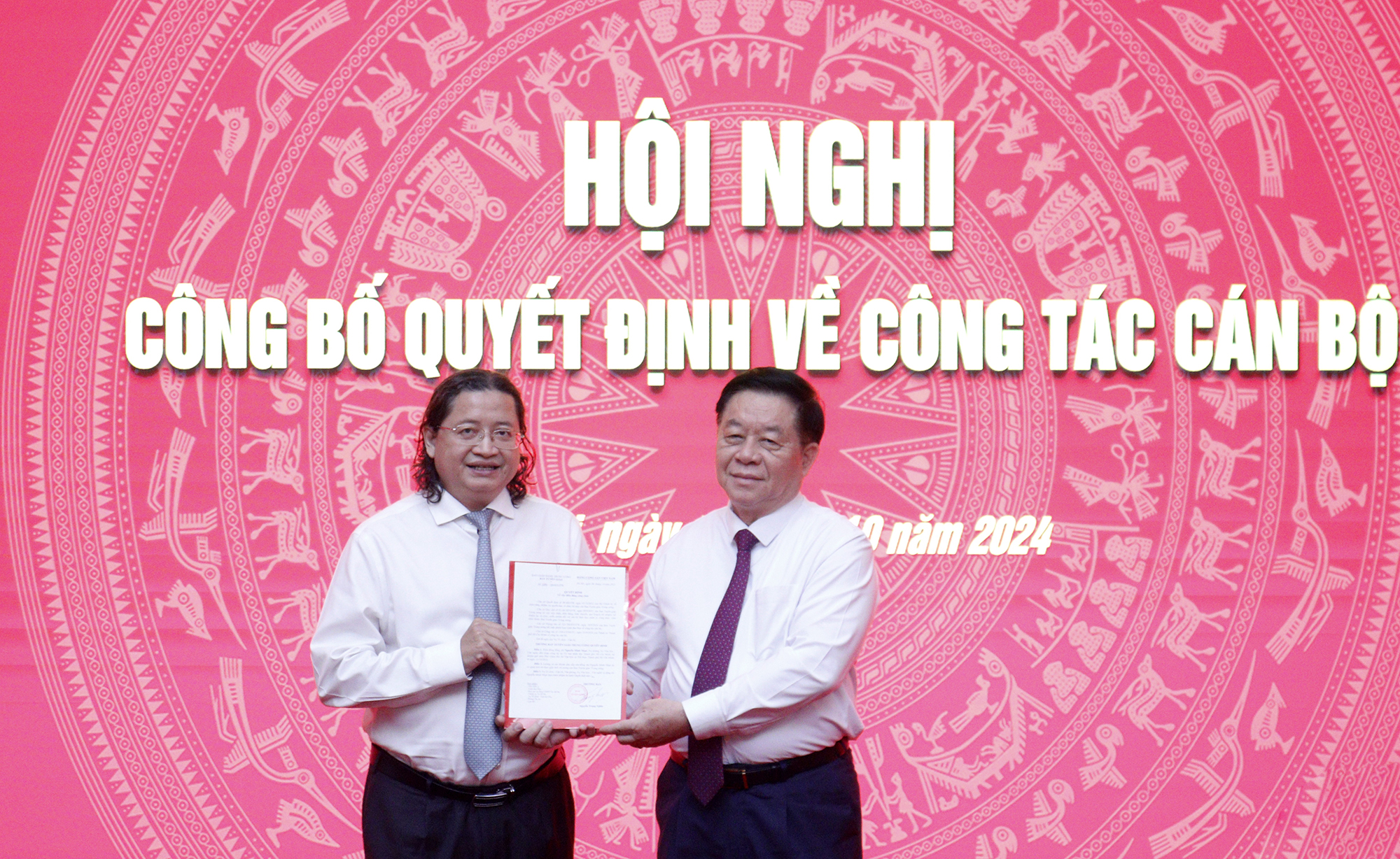 Đồng chí Nguyễn Minh Nhựt được điều động giữ chức Phó Giám đốc Sở Văn hóa và Thể thao TP Hồ Chí Minh