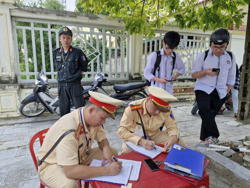 Thanh Hoá Hàng nghìn học sinh vi phạm Luật Giao thông đường bộ