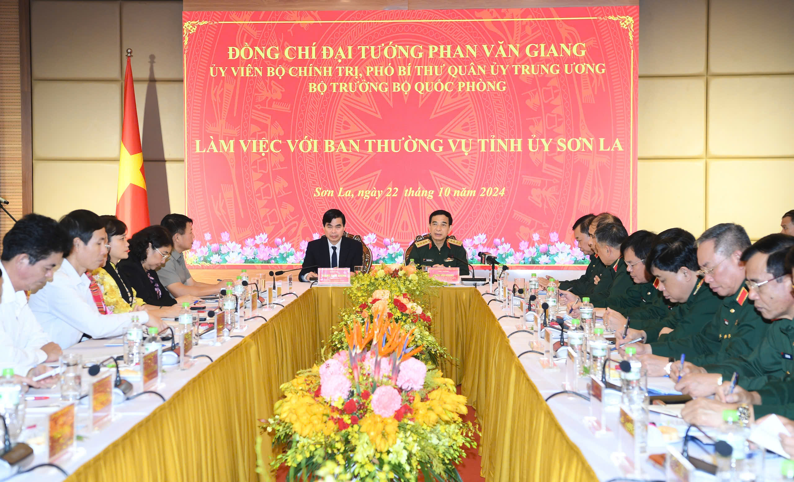 Sơn La Phát triển kinh tế - xã hội gắn với củng cố quốc phòng, an ninh, tạo môi trường phát triển