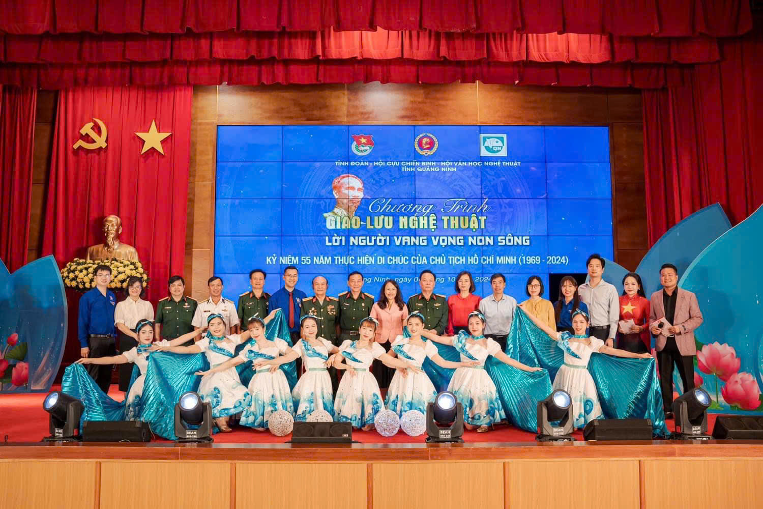 “Lời Người vang vọng non sông”