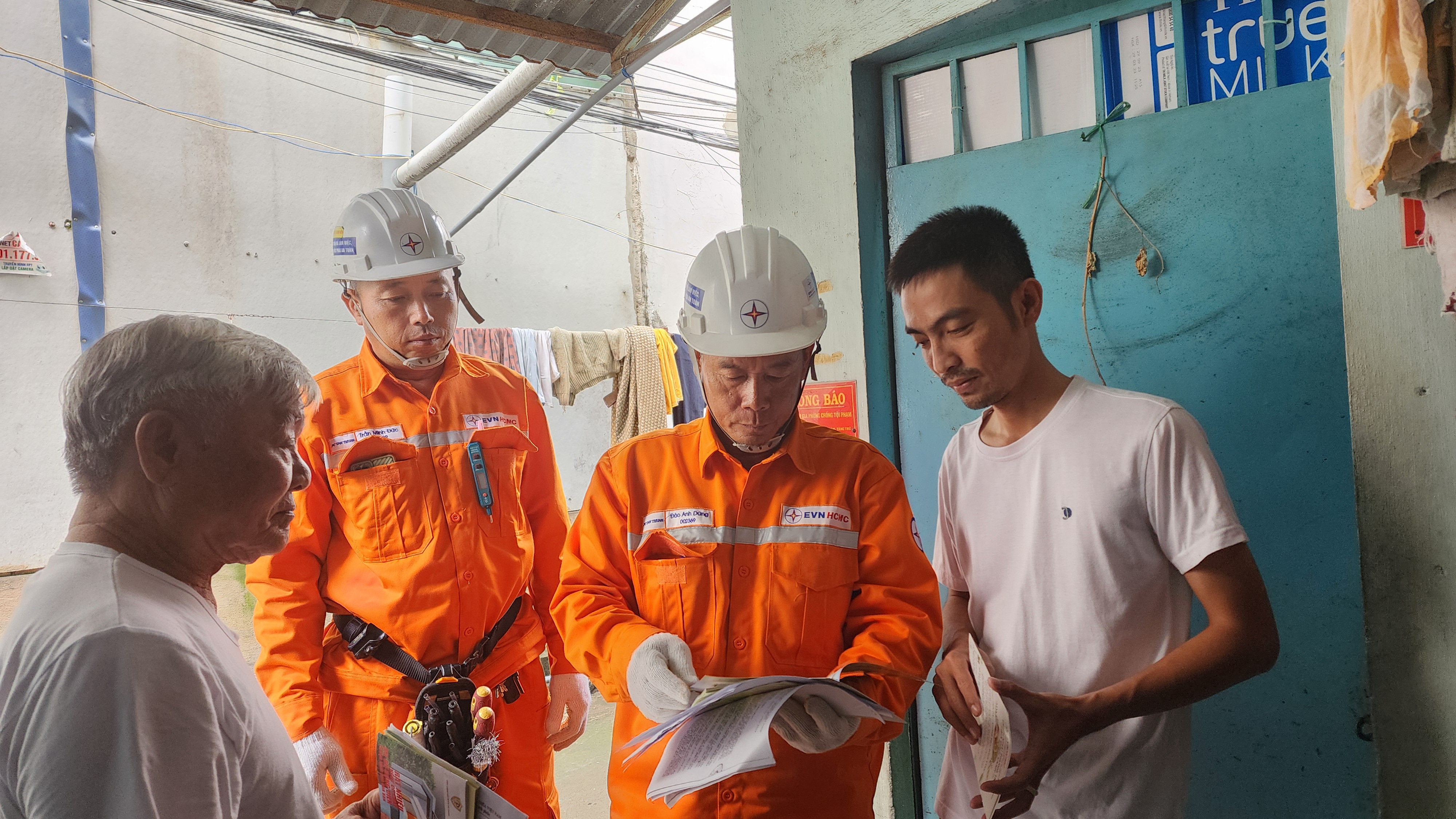 Tổng Công ty Điện lực TP Hồ Chí Minh Tuyên truyền về giá bán điện cho người thuê nhà