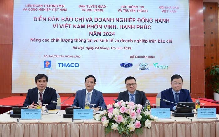 Nâng cao chất lượng thông tin về kinh tế và doanh nghiệp trên báo chí