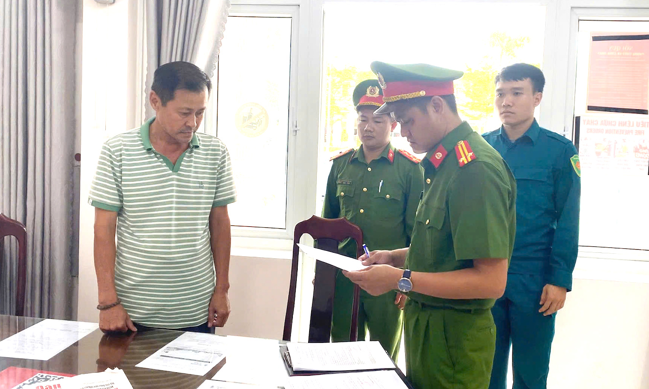 Khởi tố, bắt tạm giam nguyên Phó Giám đốc Ngân hàng Việt Á chi nhánh Hội An