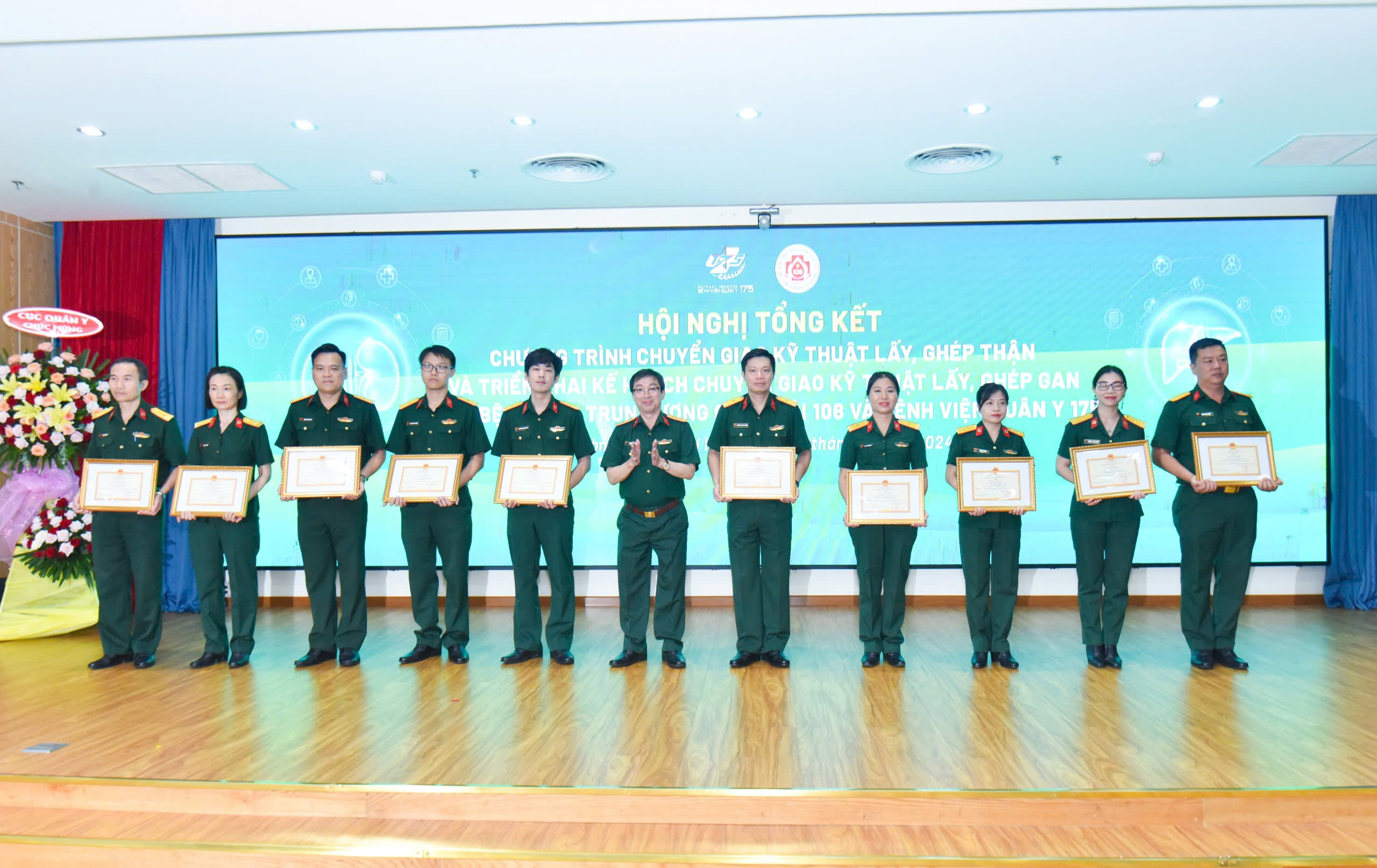 Bệnh viện Quân y 175 đã thực hiện thành công 22 ca lấy, ghép thận