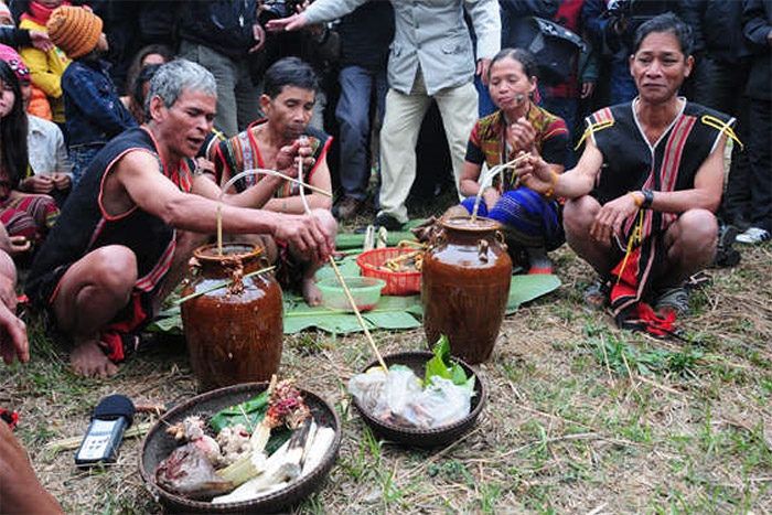 Dân tộc Brâu với vai trò đoàn kết ba nước Việt Nam - Lào - Campuchia