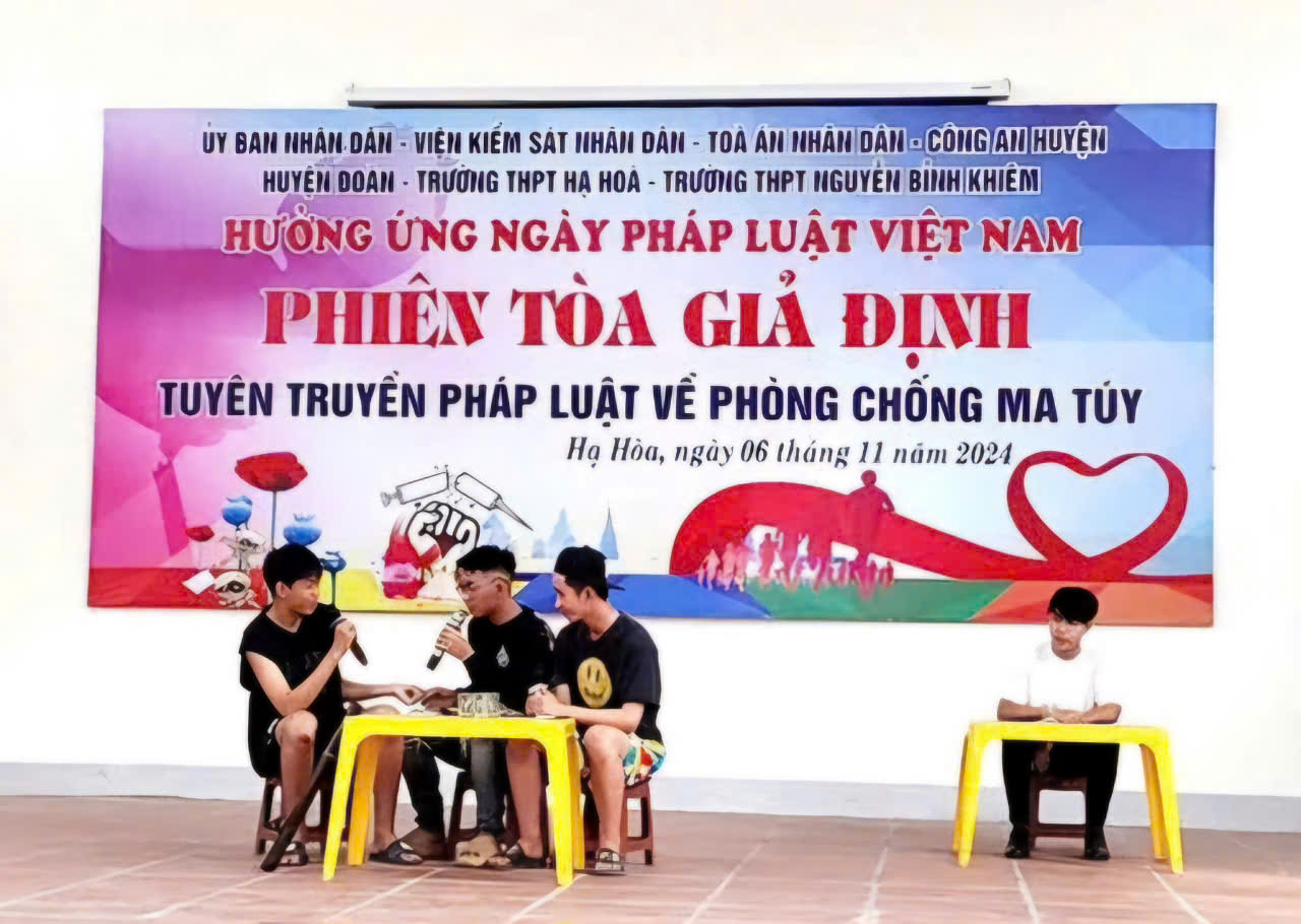 Giáo dục pháp luật cho học sinh qua “Phiên tòa giả định”