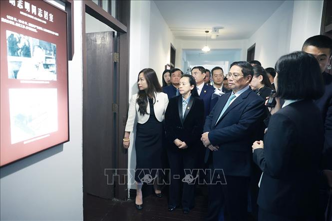 Thủ tướng thăm nơi Bác Hồ từng hoạt động cách mạng tại Trùng Khánh, Trung Quốc