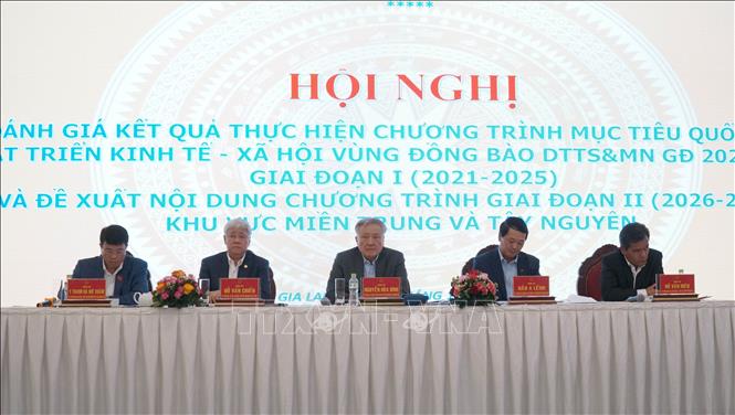 Chú trọng giải pháp phát triển bền vững vùng đồng bào dân tộc thiểu số miền Trung - Tây Nguyên