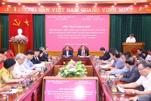 Hồ Chí Minh - Biểu tượng quan hệ đoàn kết, hữu nghị giữa cách mạng Việt Nam và cách mạng Trung Quốc