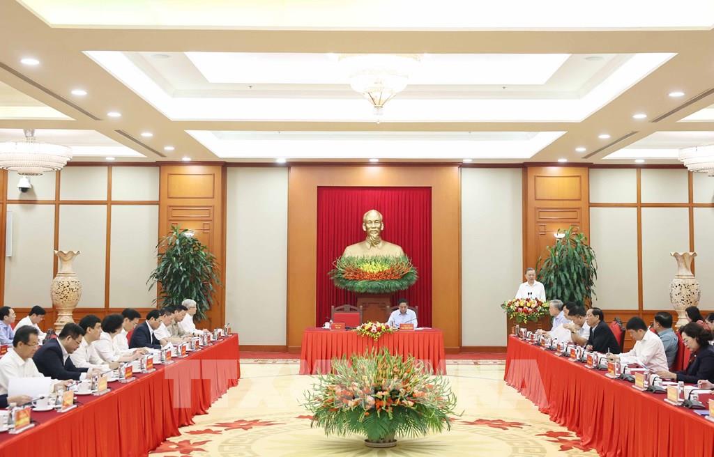 Tiếp tục nhận thức sâu sắc tầm nhìn kỷ nguyên mới