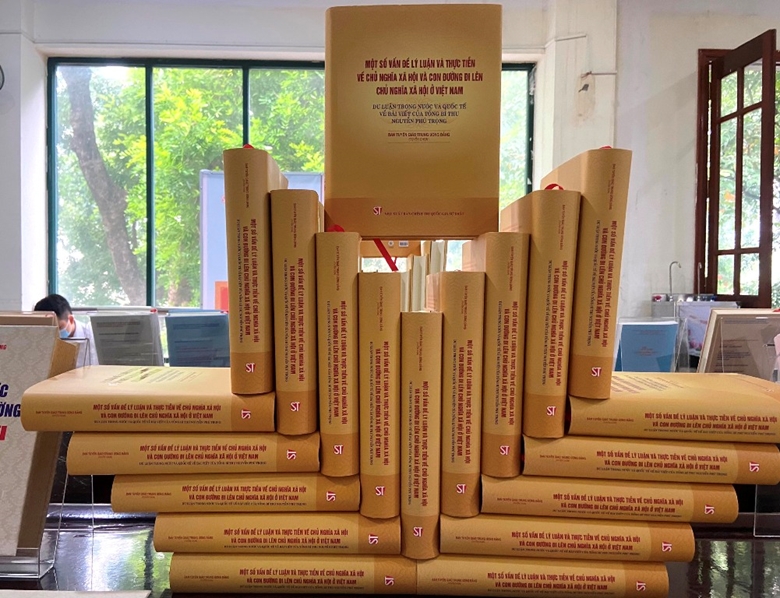 Ngày này năm xưa 16 11