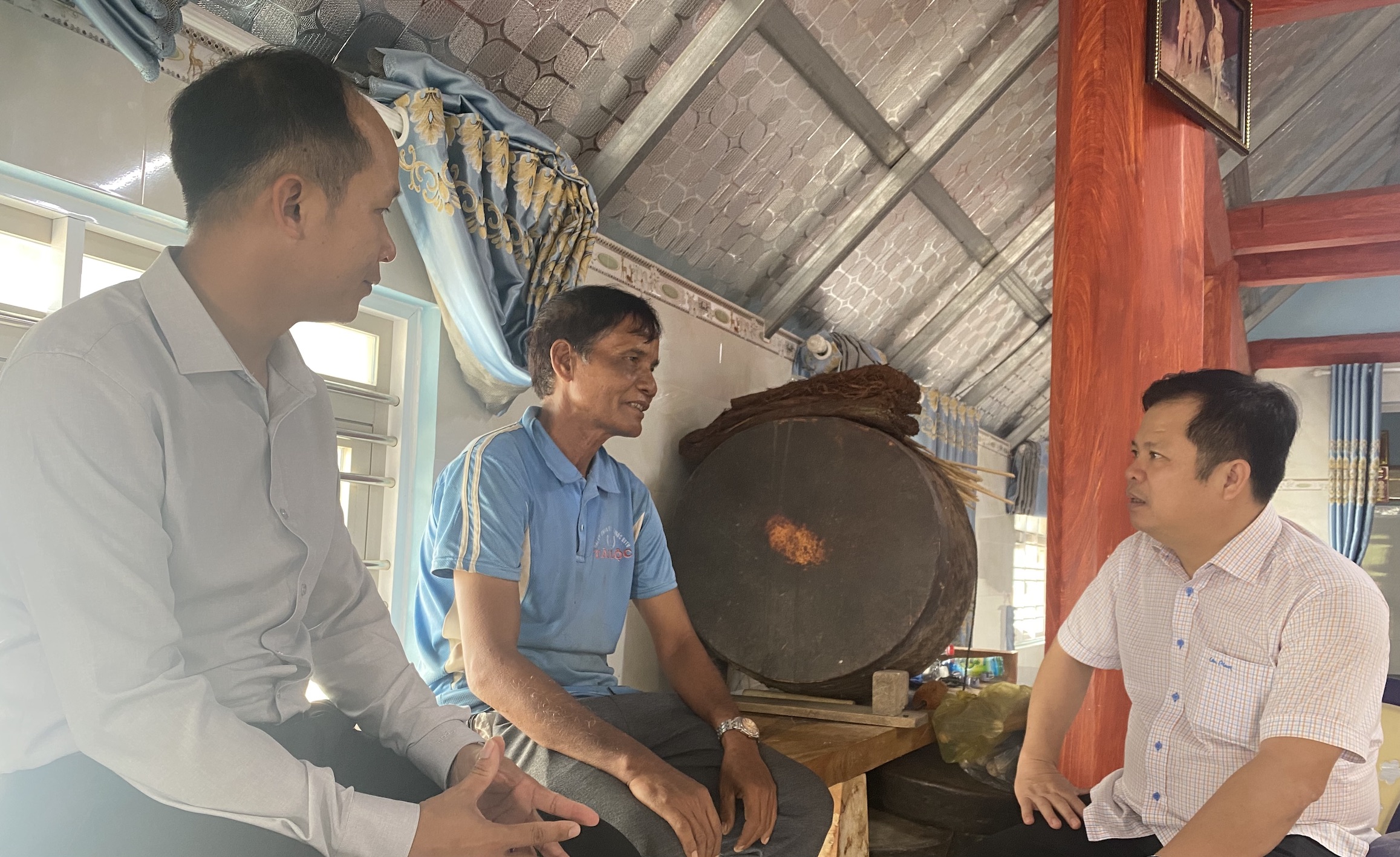 Bí thư Đảng ủy thị trấn Liên Sơn “Là đảng viên thì làm gì, ở đâu cũng hết lòng, dốc sức”