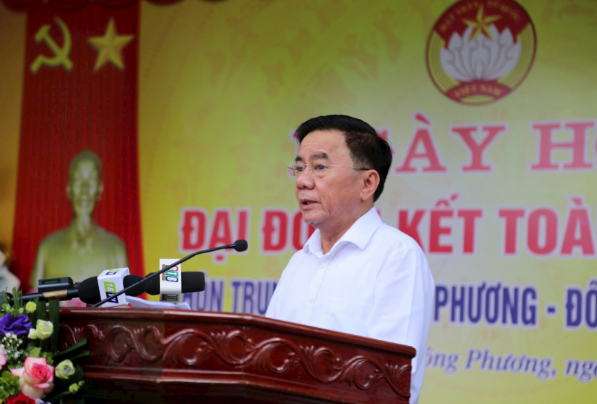 Thường trực Ban Bí thư Trần Cẩm Tú dự Ngày hội Đại đoàn kết tại Thái Bình