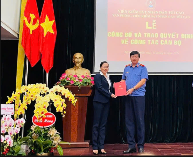 Lễ công bố và trao Quyết định về công tác cán bộ