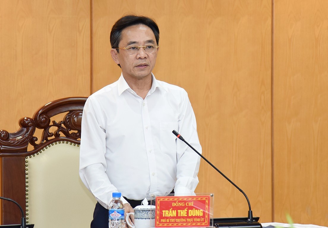 Hà Tĩnh Khắc phục những khó khăn, vướng mắc, thúc đẩy tăng trưởng kinh tế, phát triển văn hóa - xã hội