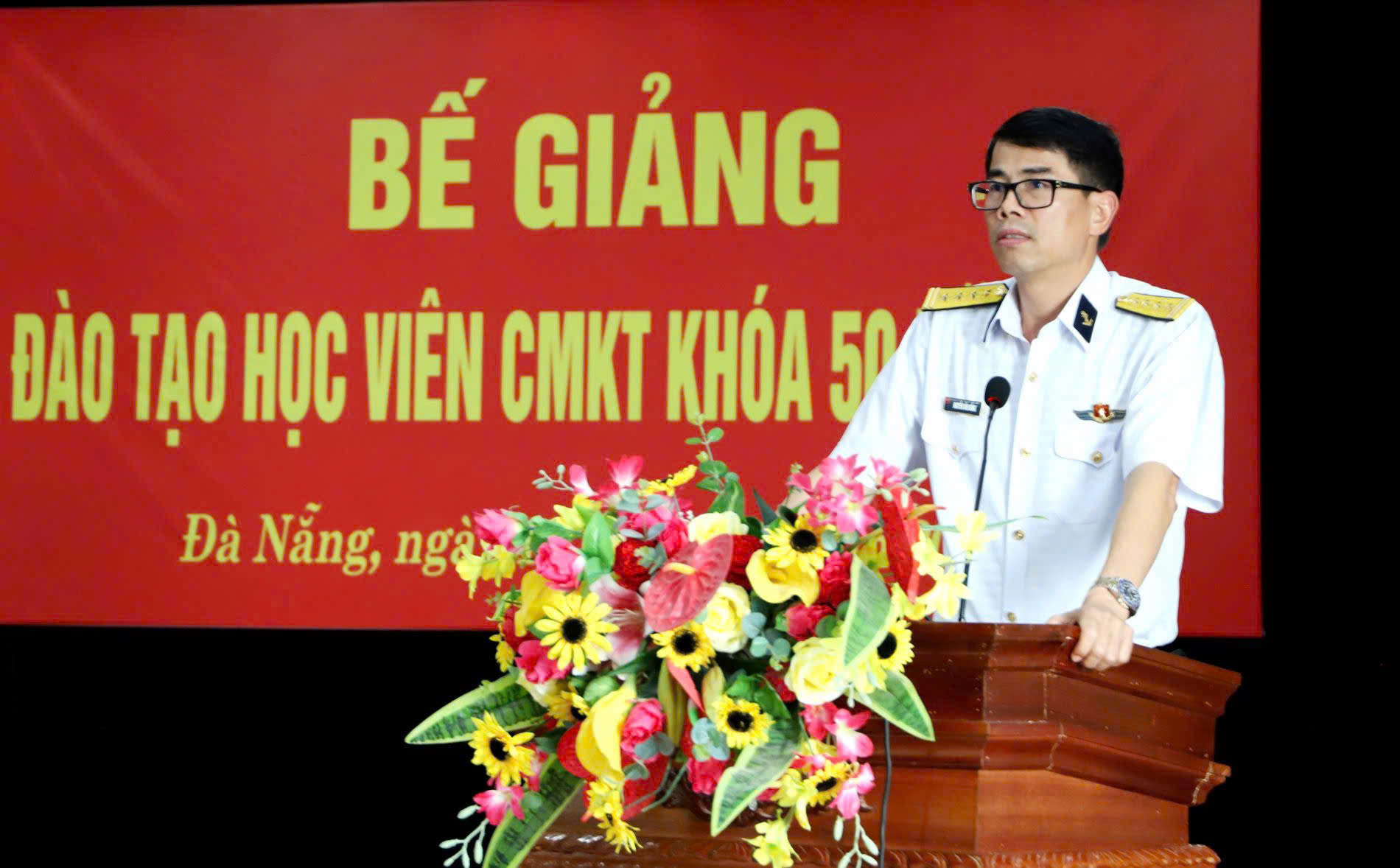 Vùng 3 Hải quân bế giảng khóa đào tạo chuyên môn kỹ thuật