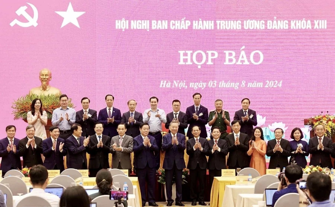 Triệu trái tim cùng chung sức, đồng lòng thực hành tiết kiệm, chống lãng phí