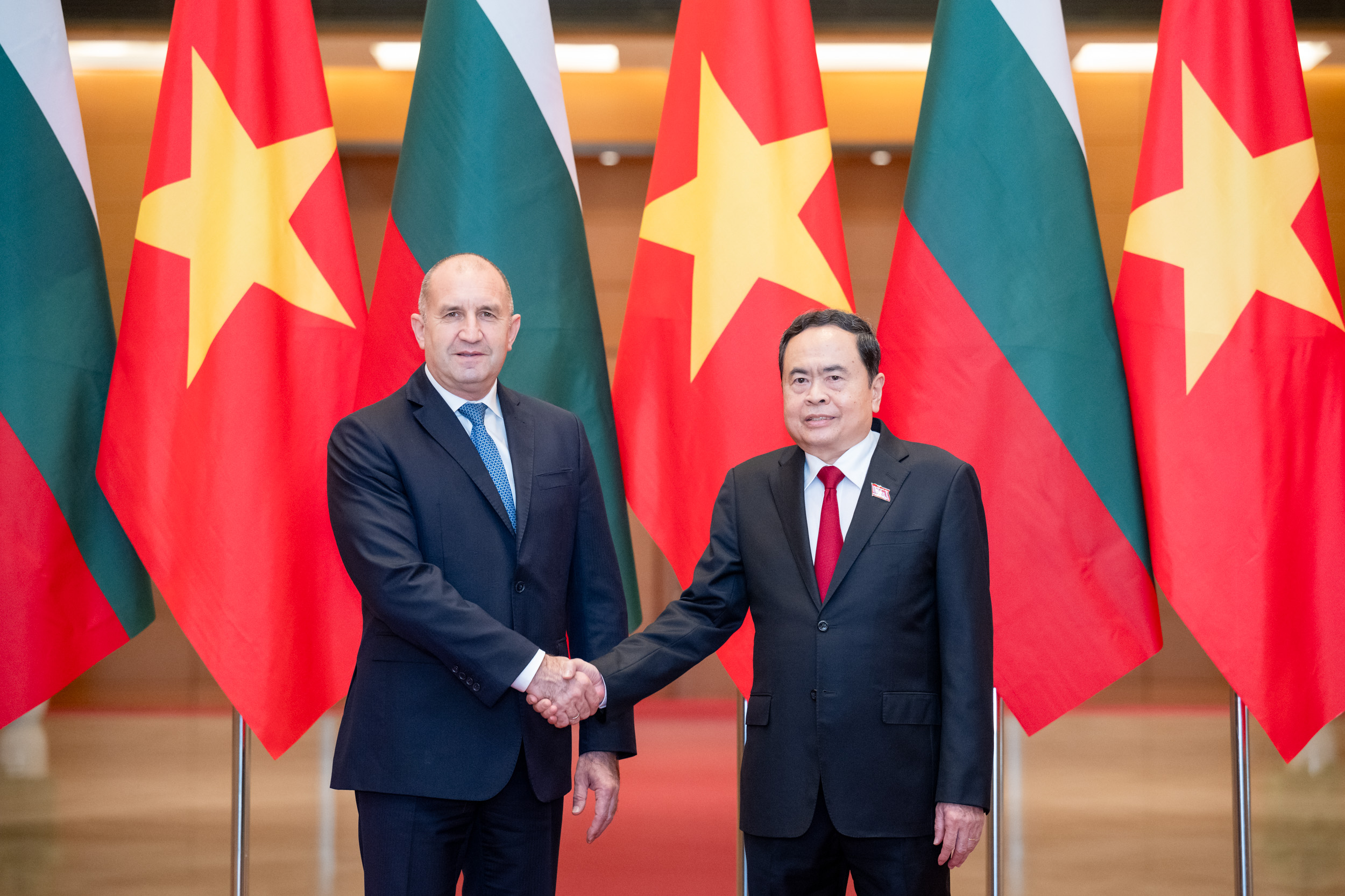 Quốc hội Việt Nam mong muốn tăng cường hơn nữa quan hệ hợp tác với Quốc hội Bulgaria