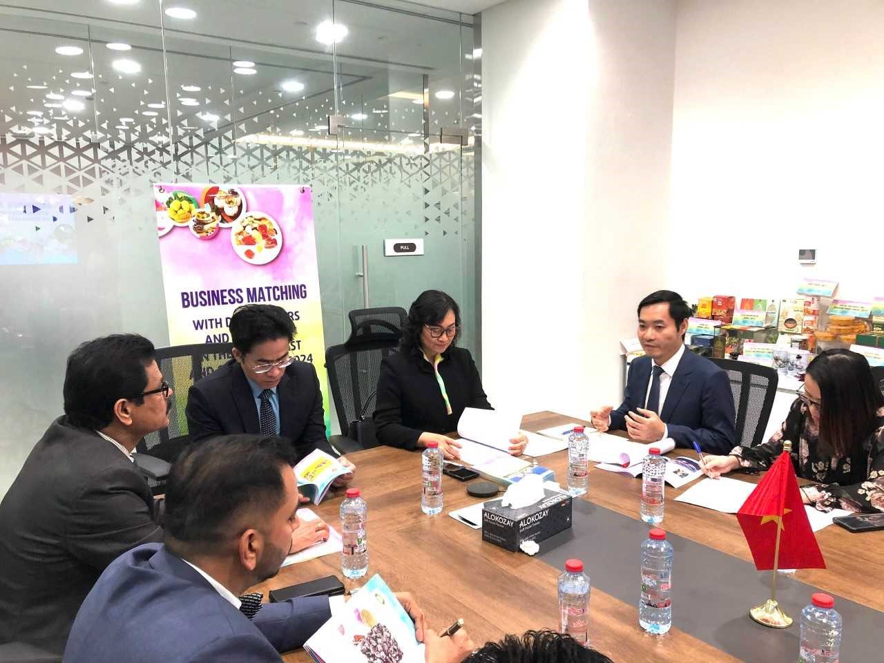 Cuộc họp cấp cao giữa Thứ trưởng Phan Thị Thắng và Lãnh đạo Tập đoàn Lulu