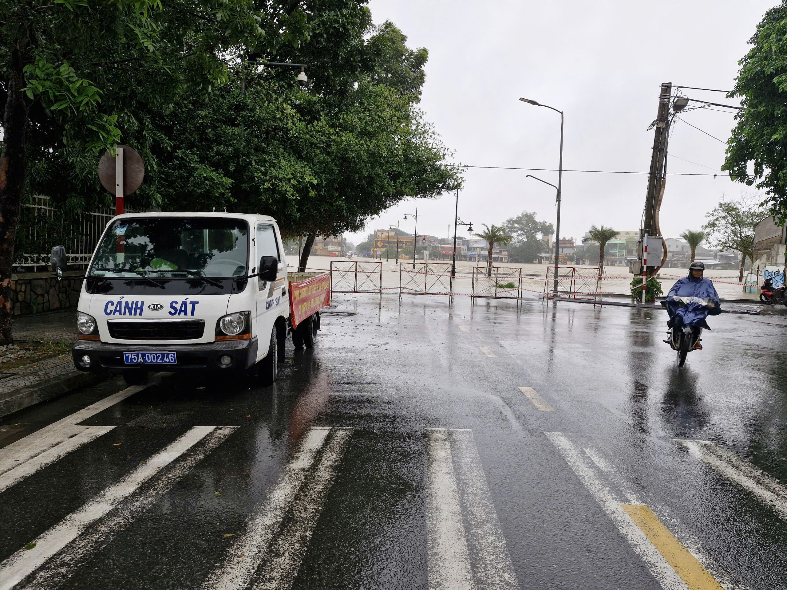 Thừa Thiên Huế Nguy cơ lũ quét, trượt lở đất vùng đồi núi, các tuyến giao thông