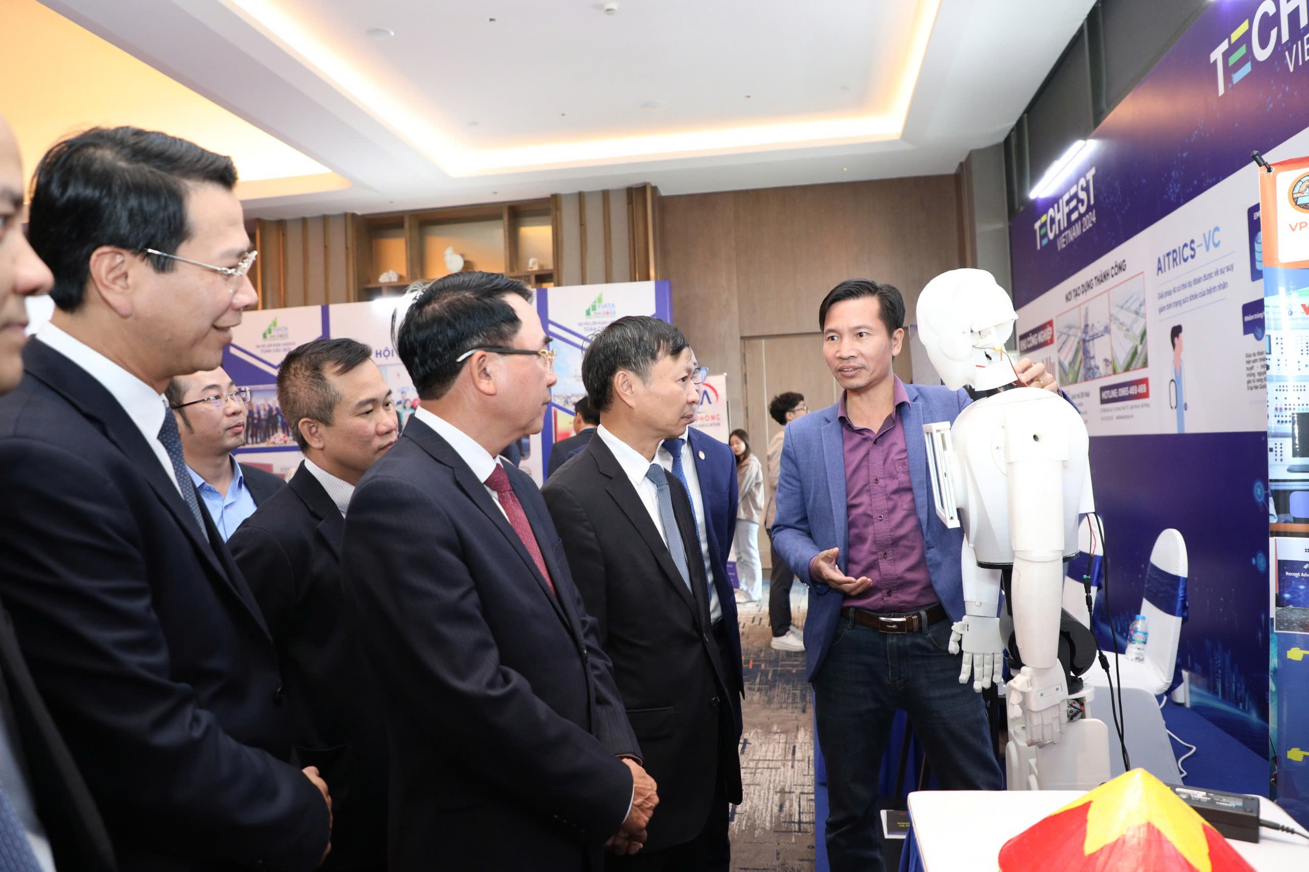 Hơn 350 gian hàng công nghệ và các sản phẩm sáng tạo trưng bày tại Techfest 2024