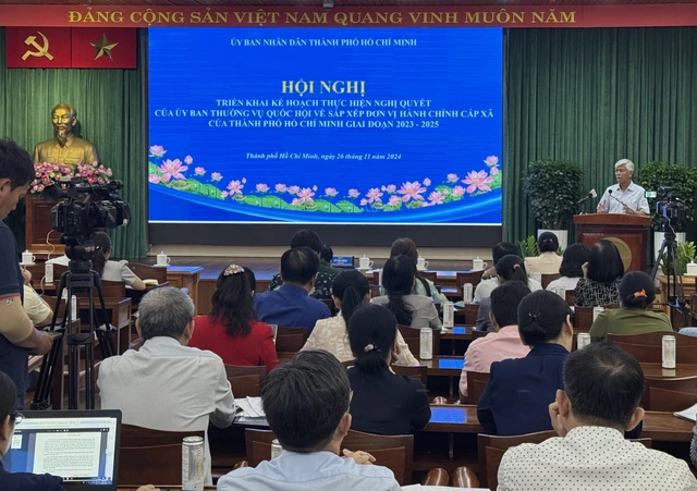 TP Hồ Chí Minh sắp xếp, bố trí cán bộ dôi dư phù hợp theo giai đoạn