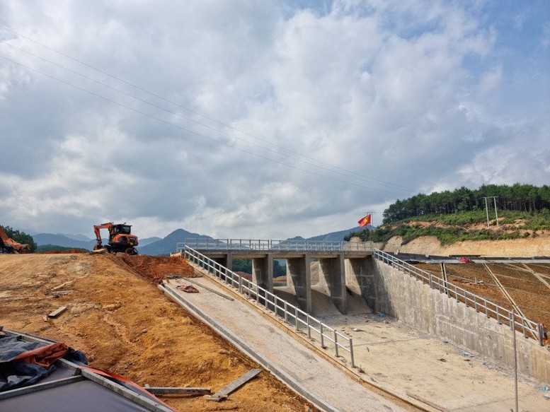 Vĩnh Phúc Đẩy nhanh tiến độ thực hiện các dự án đầu tư công