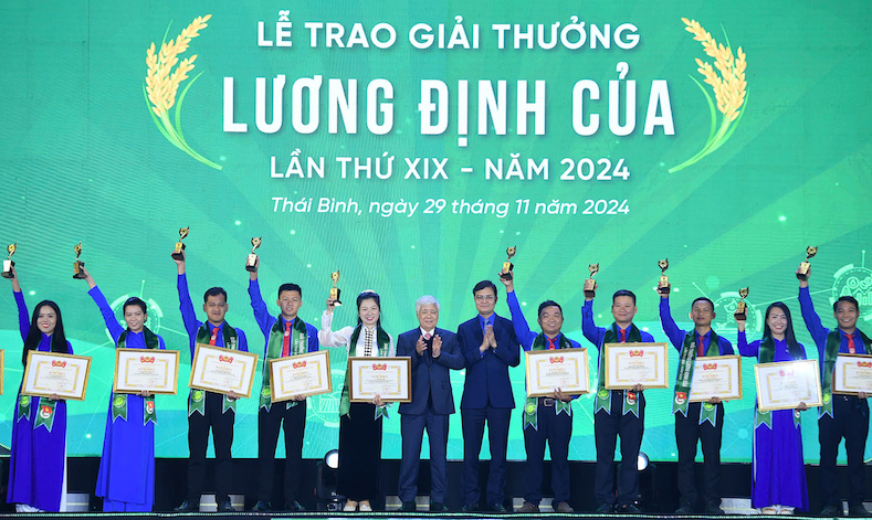 36 thanh niên xuất sắc nhận giải thưởng Lương Định Của