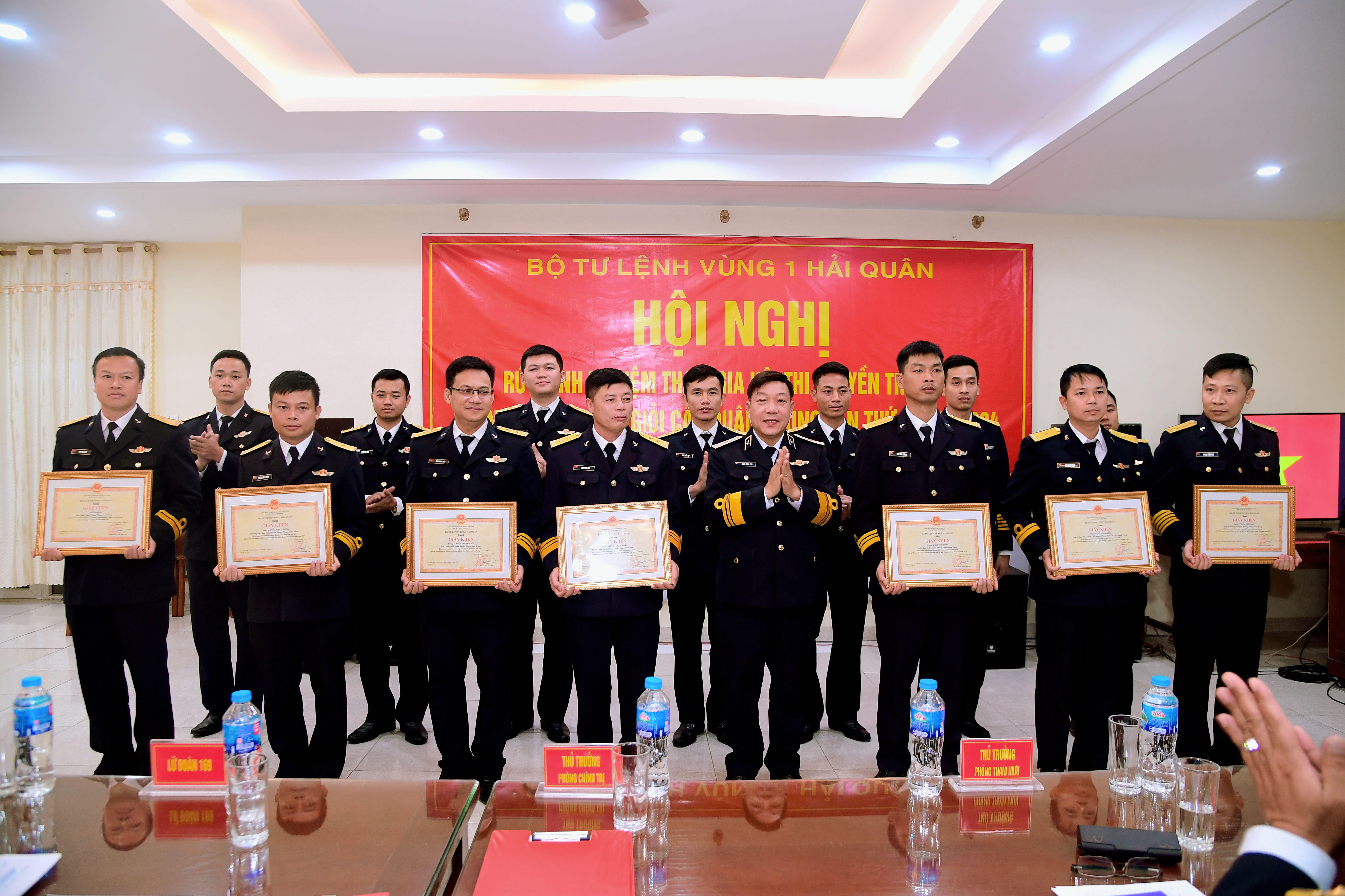 Vùng 1 Rút kinh nghiệm tham gia Hội thi Thuyền trưởng, Chính trị viên tàu giỏi năm 2024