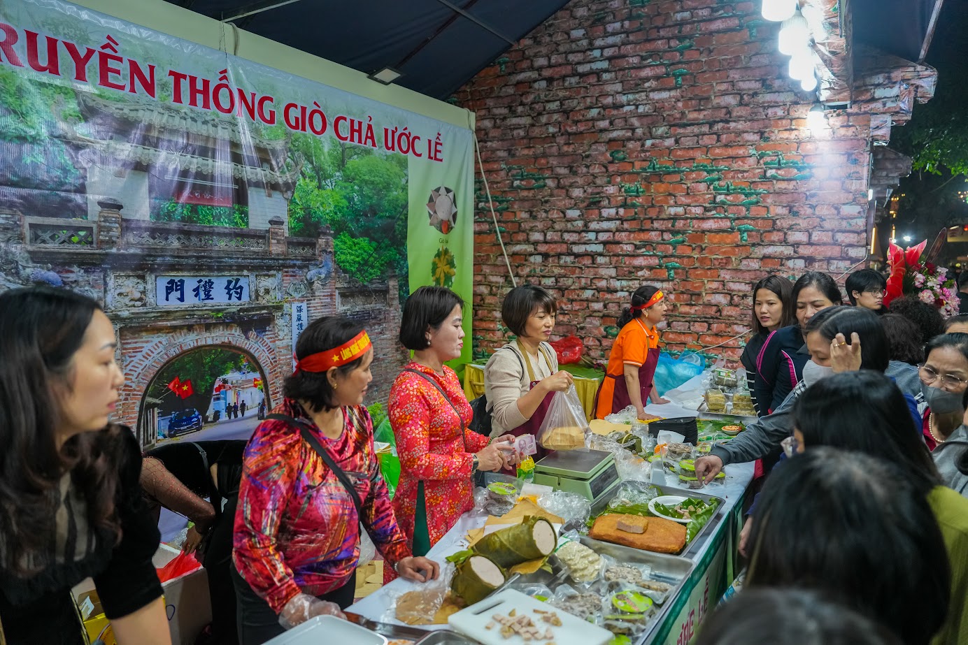 Gần 11 vạn người tham dự Lễ hội văn hoá ẩm thực Hà Nội năm 2024
