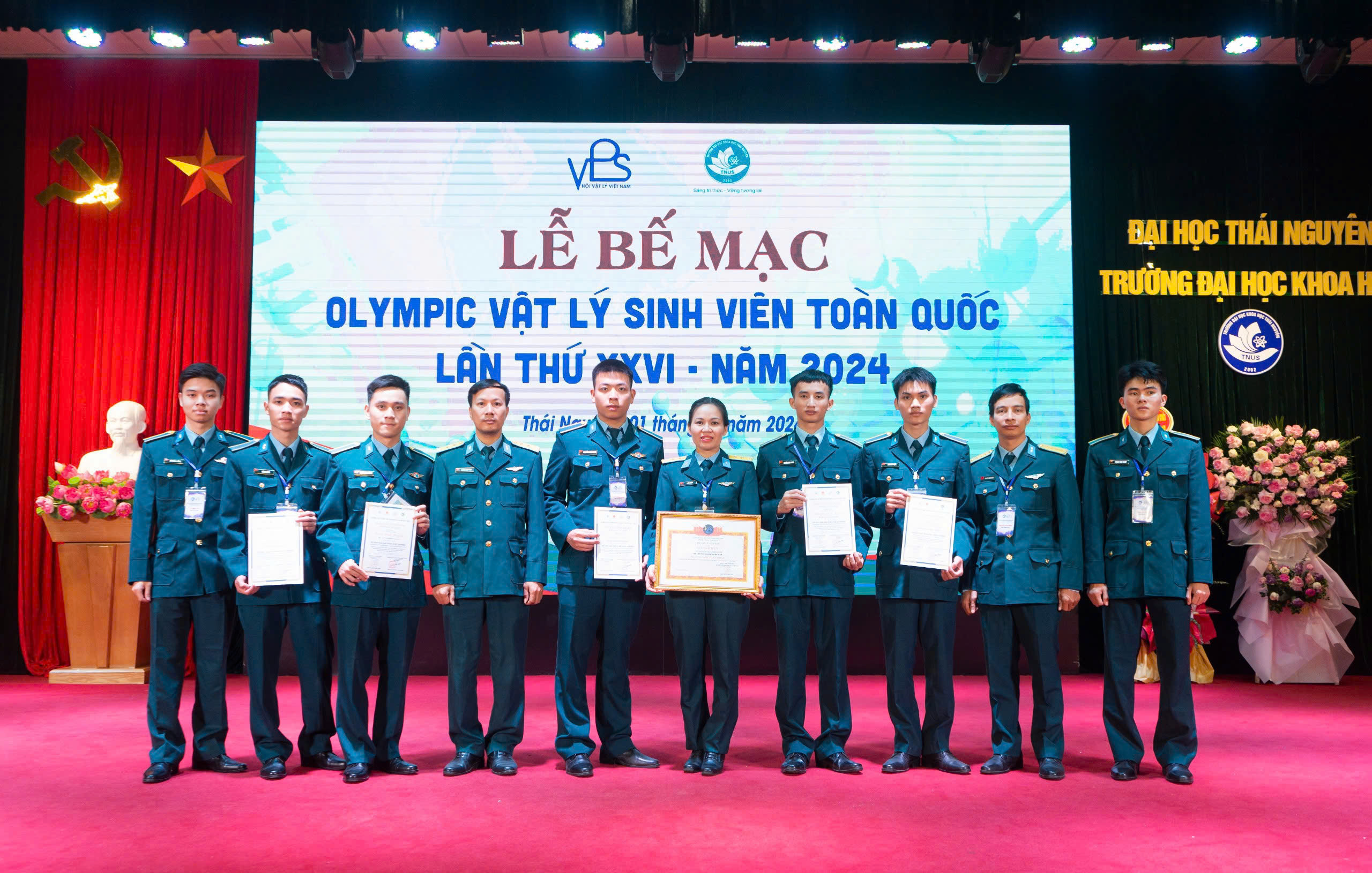 Học viện Phòng không-Không quân đoạt giải Nhì toàn đoàn cuộc thi Olympic Vật lý sinh viên toàn quốc