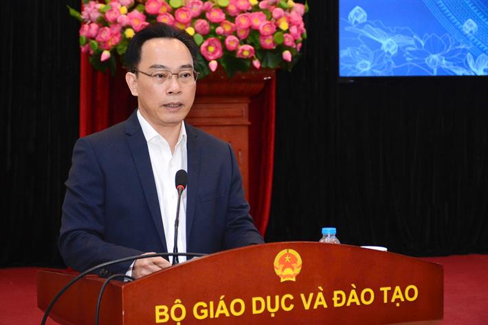 Nâng cao năng lực khai thác hệ thống cơ sở dữ liệu, ứng dụng AI quản lý giáo dục