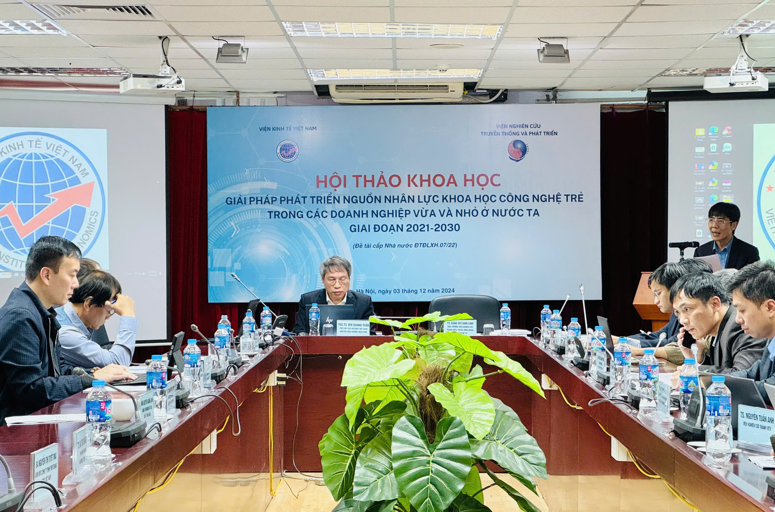 Chú trọng phát triển nguồn nhân lực khoa học trẻ trong doanh nghiệp vừa và nhỏ