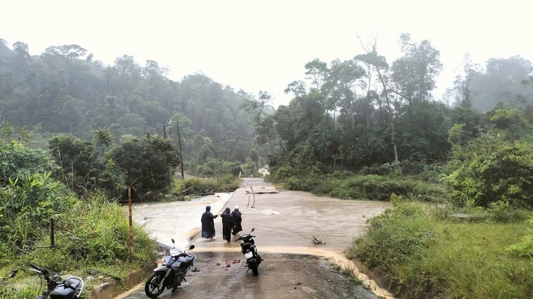 Bình Định Mưa lớn ở huyện An Lão, gây ngập úng 14 điểm, giao thông chia cắt