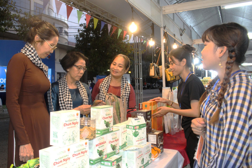 Hơn 500 nghìn lượt du khách đến tham quan, trải nghiệm Tuần văn hóa- Thể thao- Du lịch tỉnh Long An