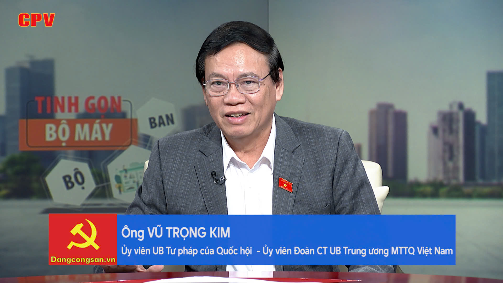 Bài 2 Hy sinh quyền lợi cá nhân vì lợi ích chung của dân tộc