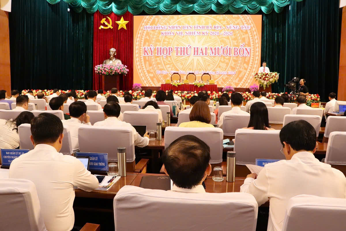 Bà Rịa- Vũng tàu Bộ máy của hệ thống chính trị phải tinh gọn, mạnh hơn, hiệu năng, hiệu lực và hiệu quả hơn