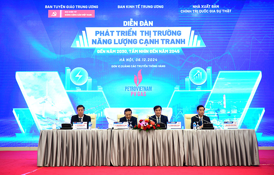 Diễn đàn “Phát triển thị trường năng lượng cạnh tranh đến năm 2030, tầm nhìn đến năm 2045”