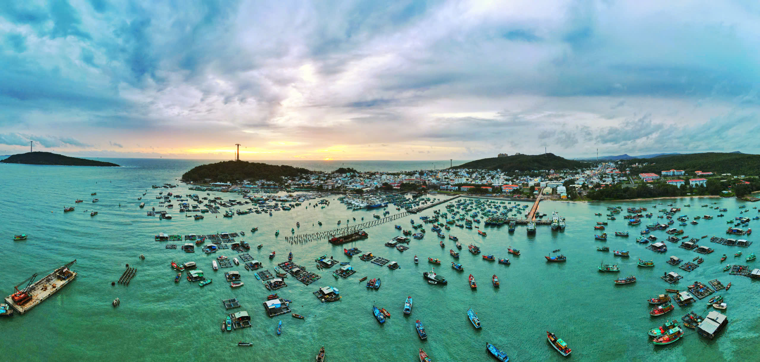 Kiên Giang Nhiều giải pháp để đạt mục tiêu đón 1,1 triệu khách quốc tế năm 2025