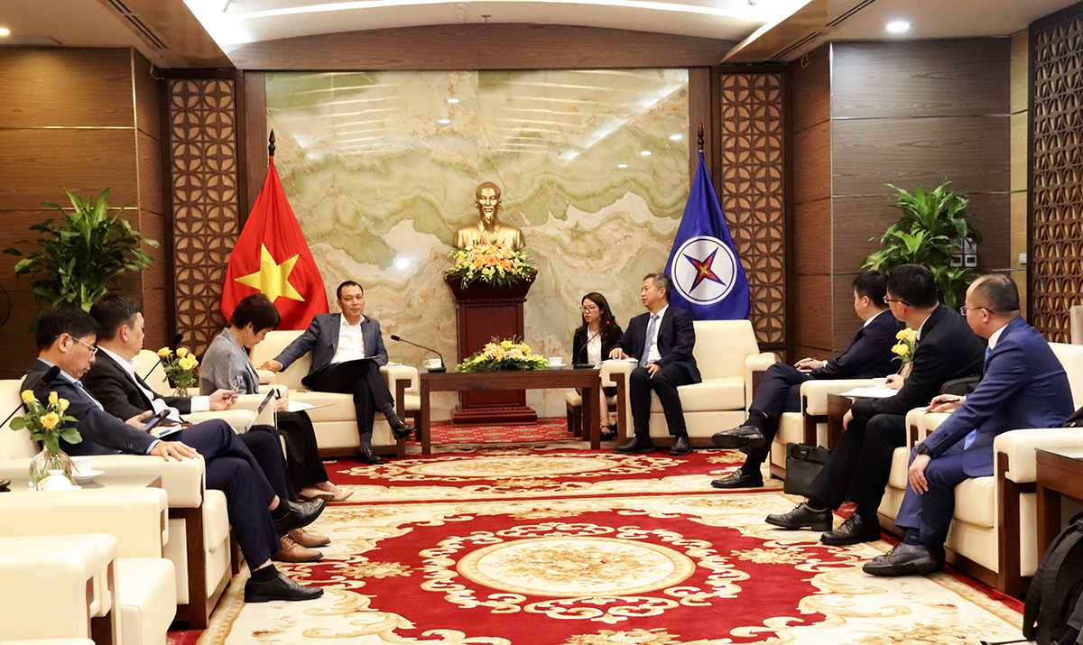 EVN làm việc với lãnh đạo cấp cao Tập đoàn điện khí Dongfang Trung Quốc