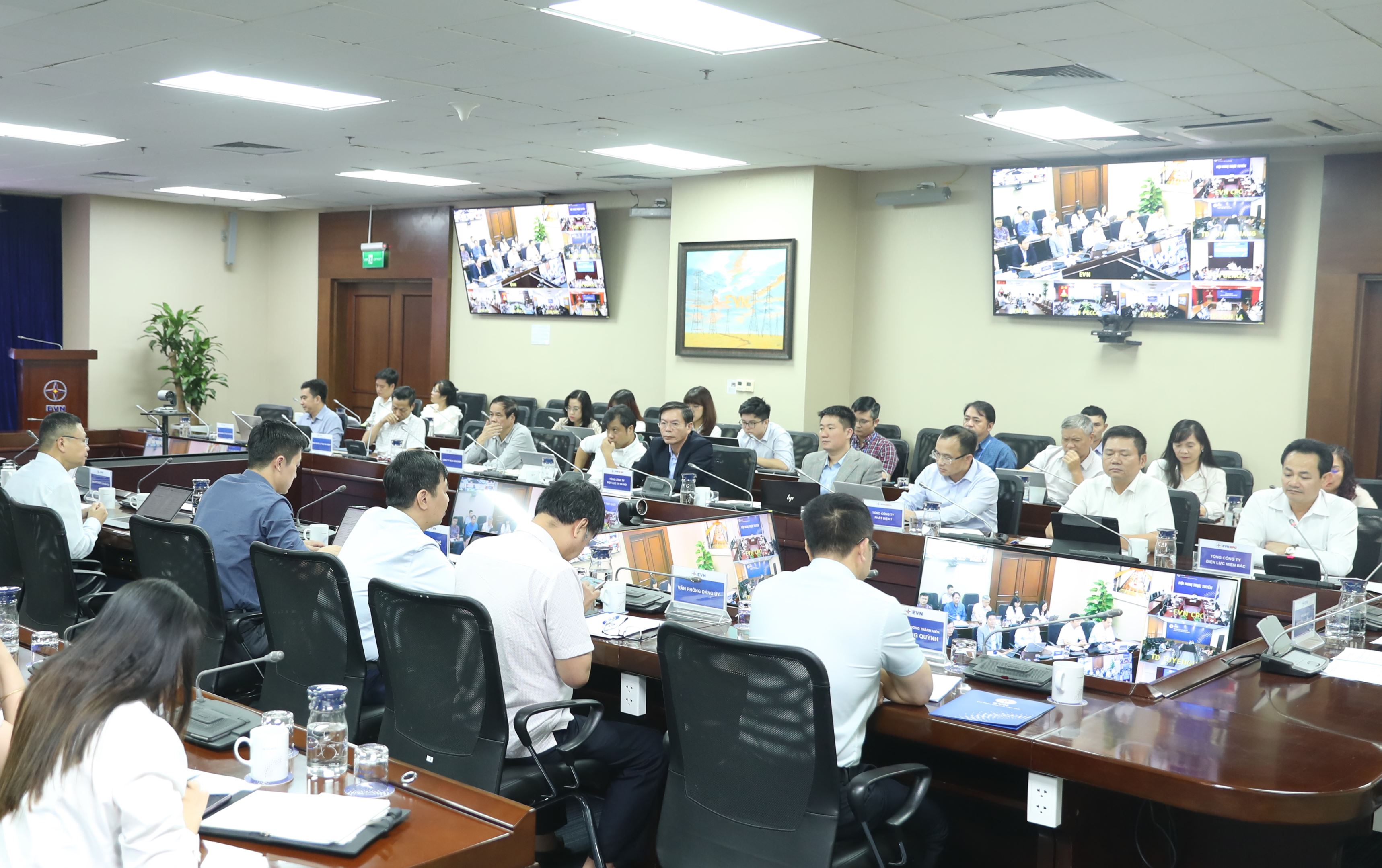 EVN Chuyên nghiệp hóa công tác pháp chế đi đôi với các cơ chế chia sẻ nguồn lực