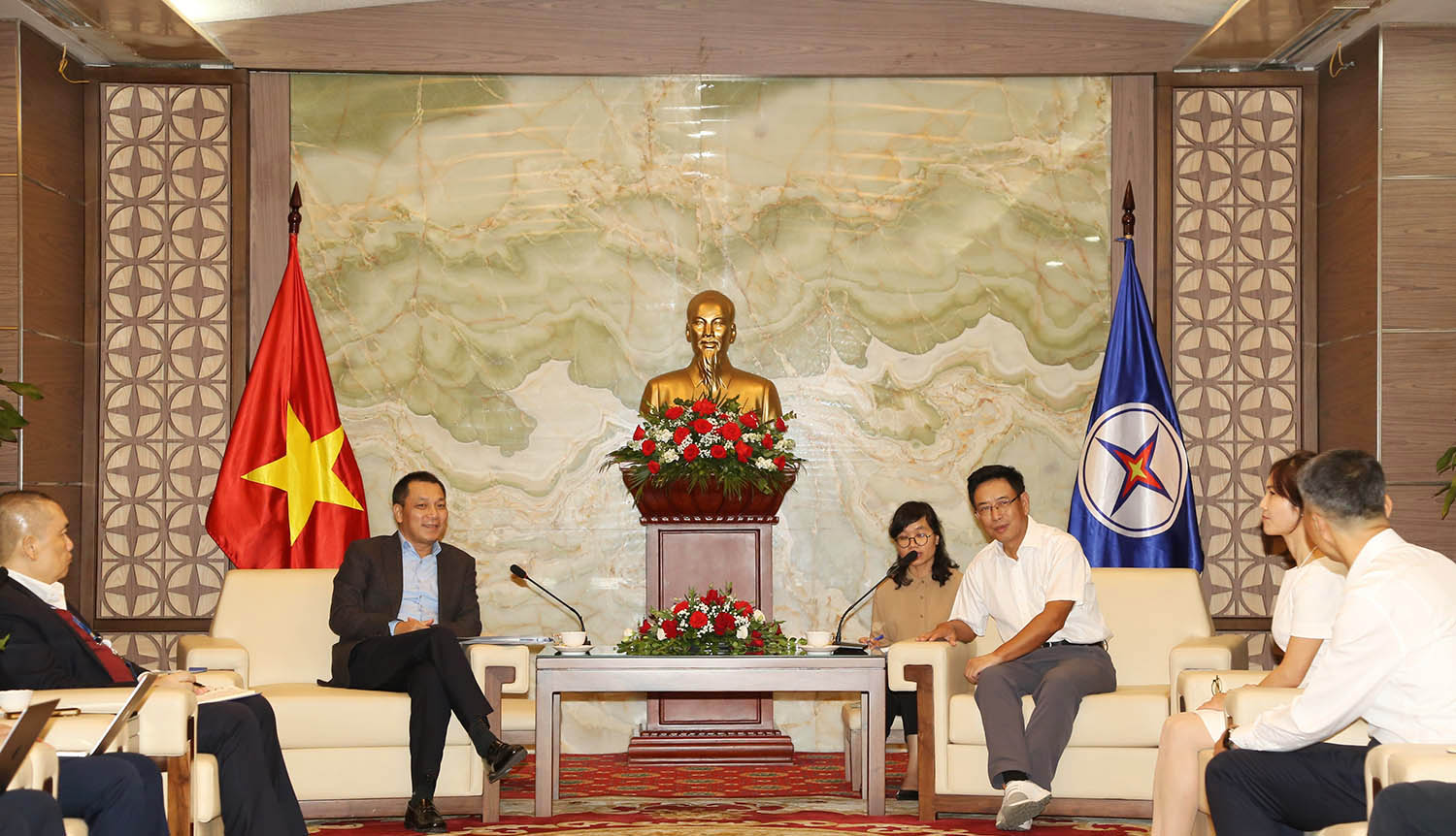 EVN làm việc với lãnh đạo Công ty Tự động hóa Sifang Bắc Kinh, Trung Quốc