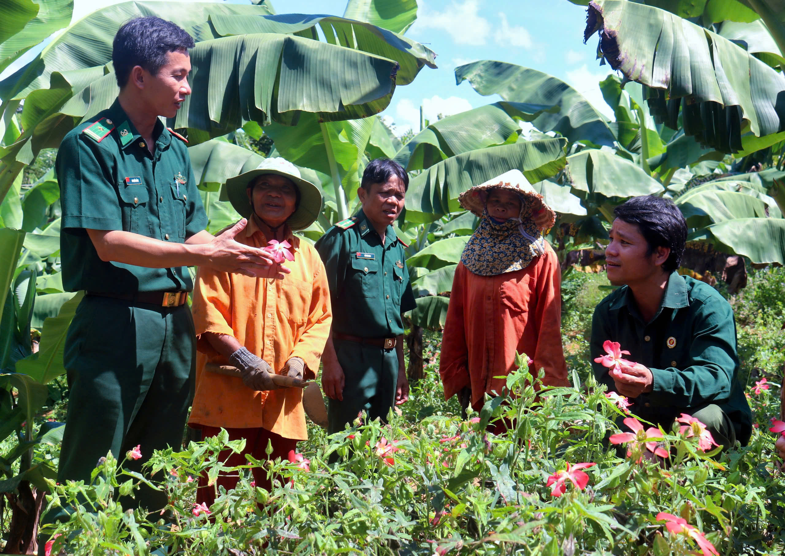 Xứng đáng với niềm tin yêu của cấp ủy, chính quyền và nhân dân